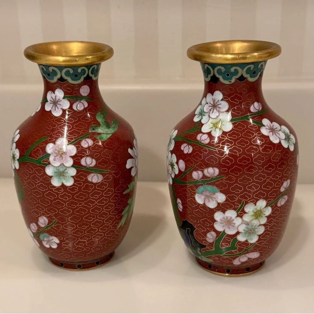 Pair Of Vintage Chinese Cloisonné Chrysanthemum Floral Vases